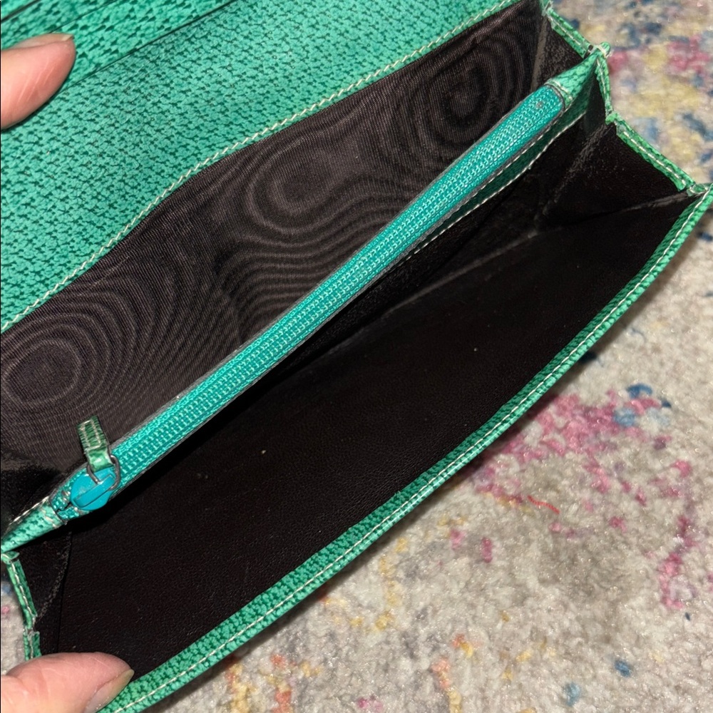 Gucci Wallet - Picture 6 of 8